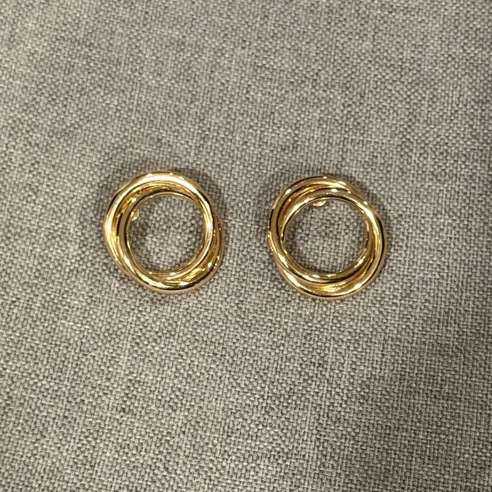 Mango Interlocking Circular Earrings In Gold - image 1